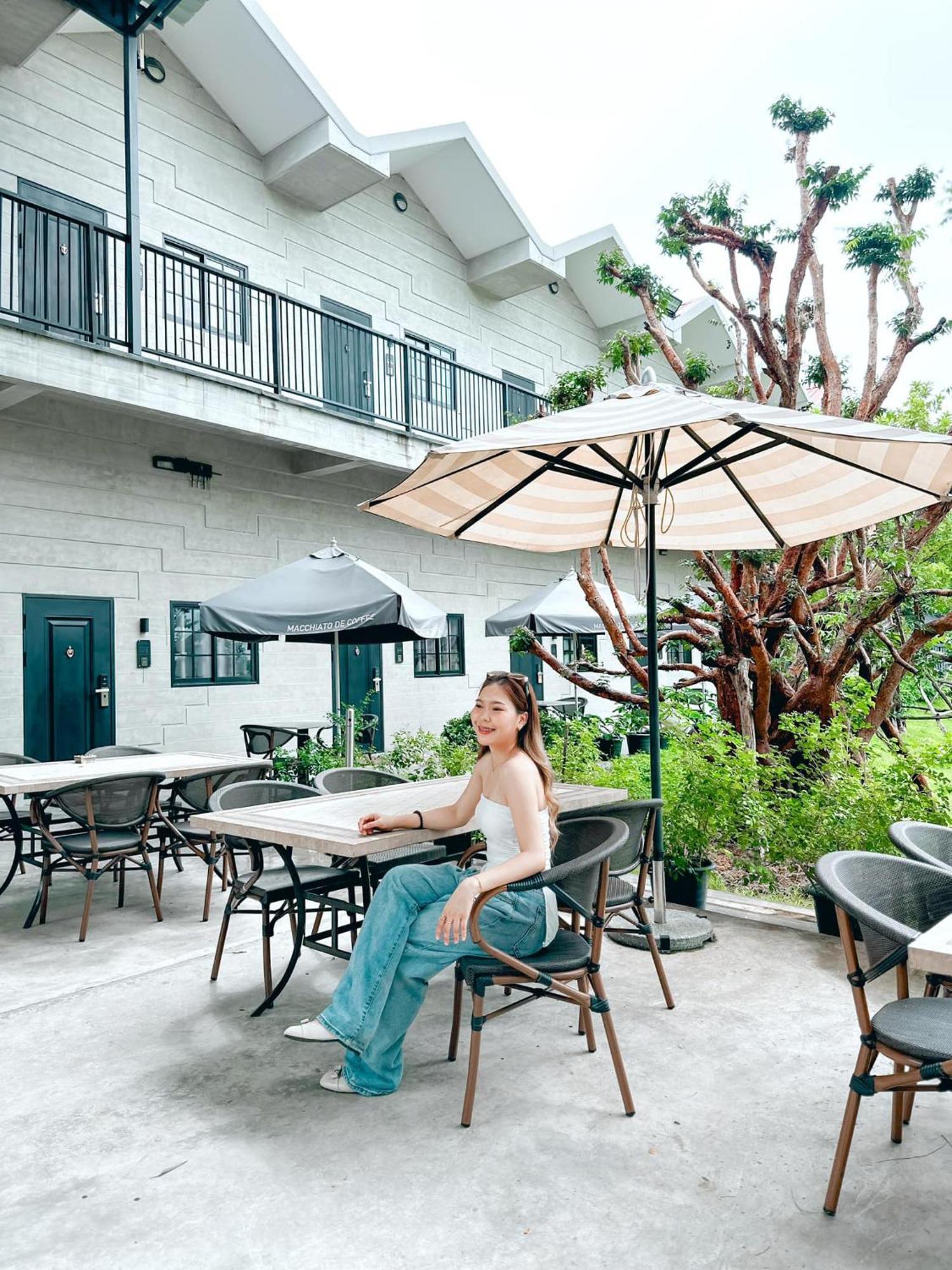 Macchiato Resort Savannakhet Opposite Thai Embassy 外观 照片
