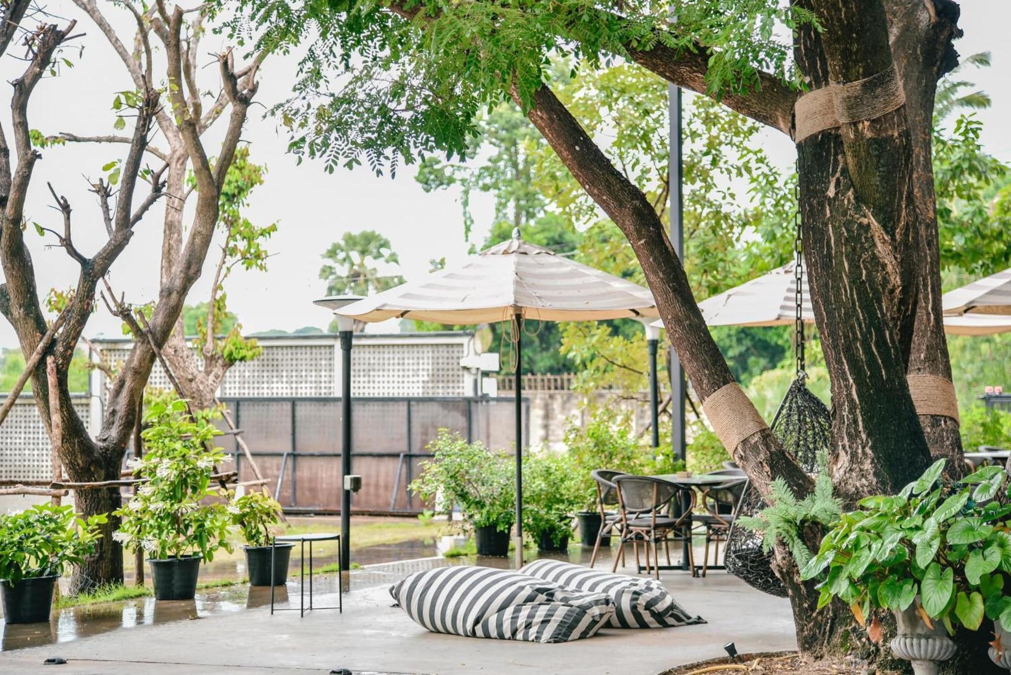 Macchiato Resort Savannakhet Opposite Thai Embassy 外观 照片